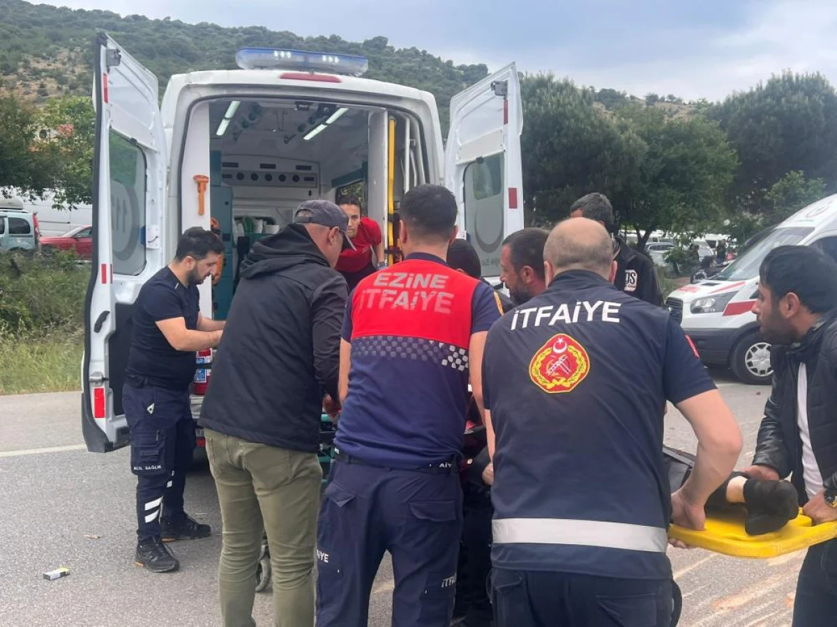 Çanakkale'de Feci Kaza: Yolcu Otobüsü, Tomruk Yüklü Kamyon ve Otomobil Çarpıştı, 6 Ölü Çok Sayıda Yaralı - Sayfa 5