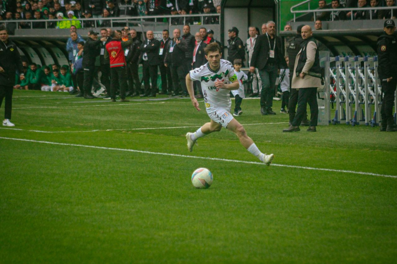 Kritik Maçta Sakaryaspor’dan Net Galibiyet - Sayfa 1