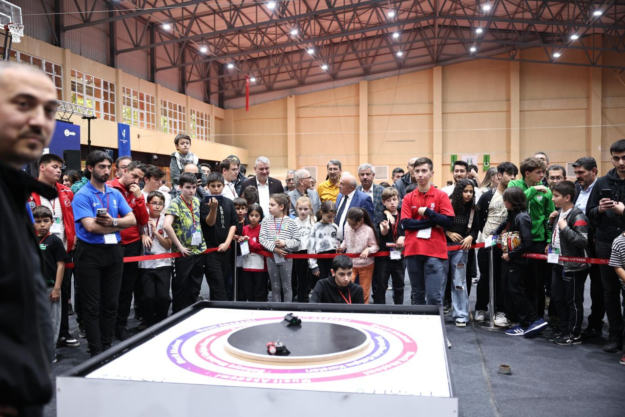 Esentepe Kampüsü Robotlarla Şenlendi! ROBOTEK 2025’e Büyük İlgi - Sayfa 2