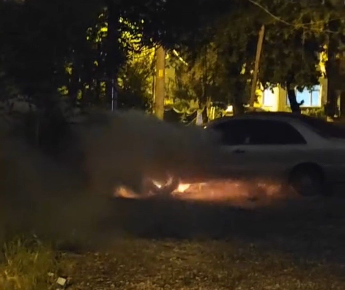 Düzce'de Park Halindeki Otomobil Alev Alev Yandı - Sayfa 3