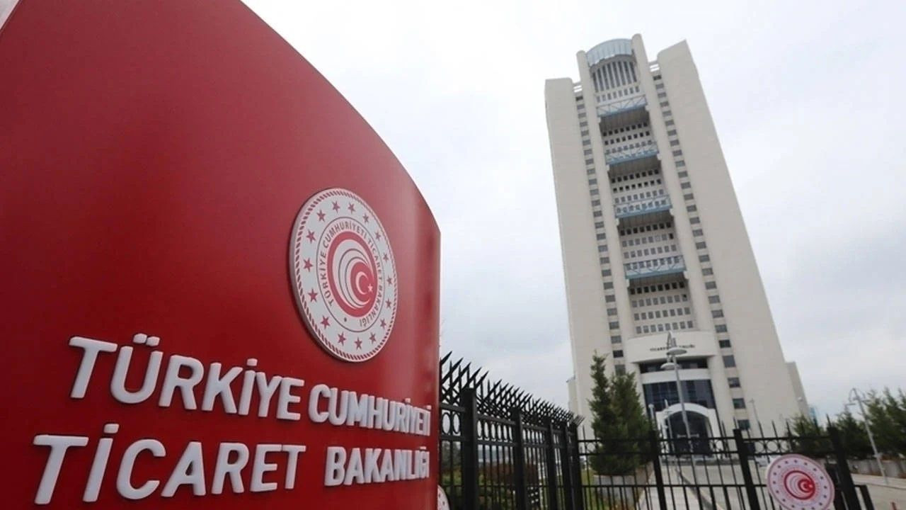 Ticaret Bakanlığı'ndan Tatilcilere Kritik Uyarı: Sahte Rezervasyonlara Dikkat! - Sayfa 1