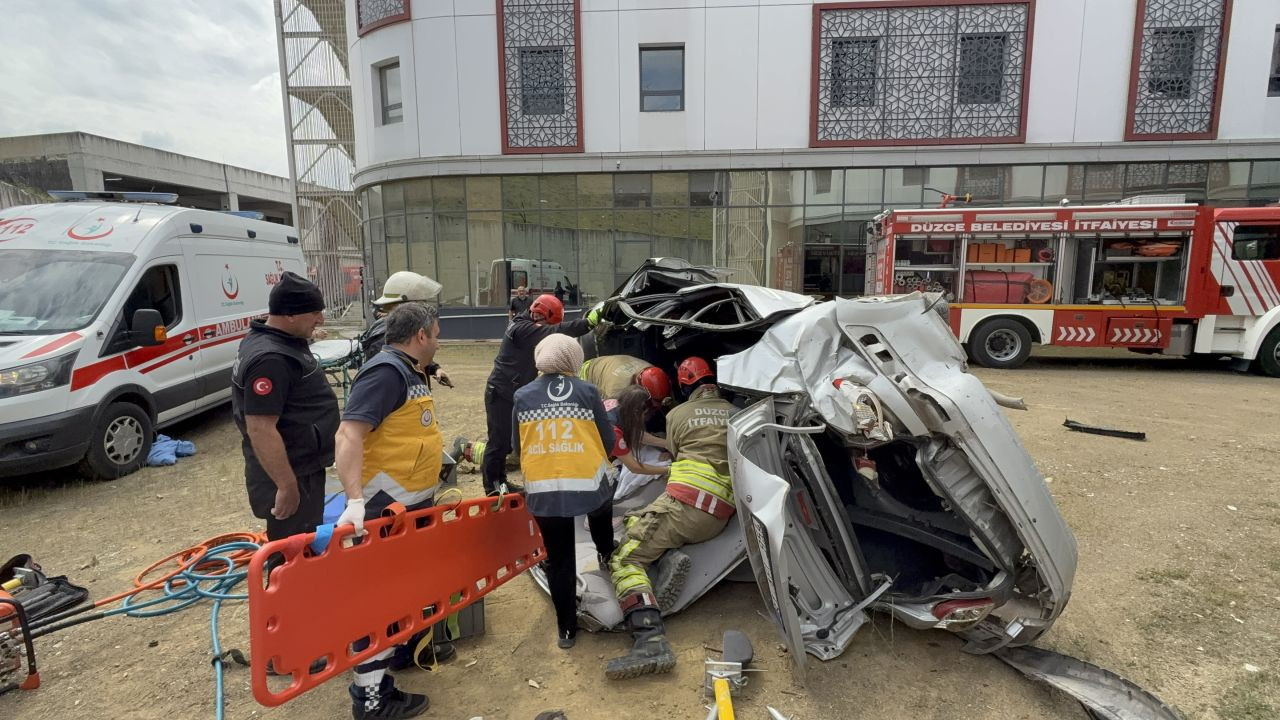 Düzce’de Feci Kaza: 2 Yaralı - Sayfa 1