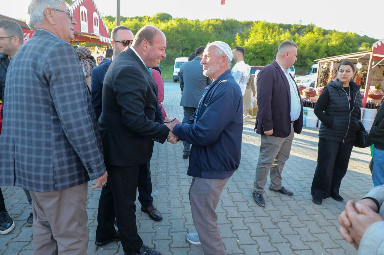 Yöresel Lezzetler Ferizli’de Buluştu: Hatay Festivali Kapılarını Açtı - Sayfa 8