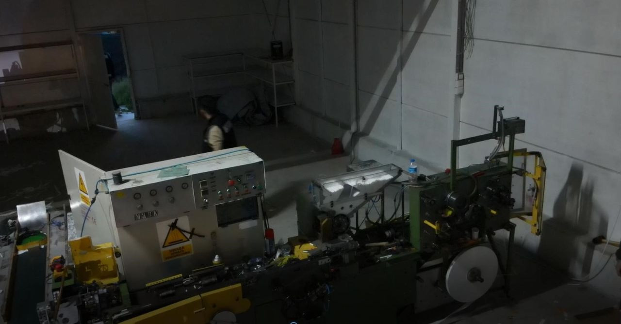 Kaçak Üretime Darbe: 8 Milyon TL Değerinde Makaron Ele Geçirildi - Sayfa 3