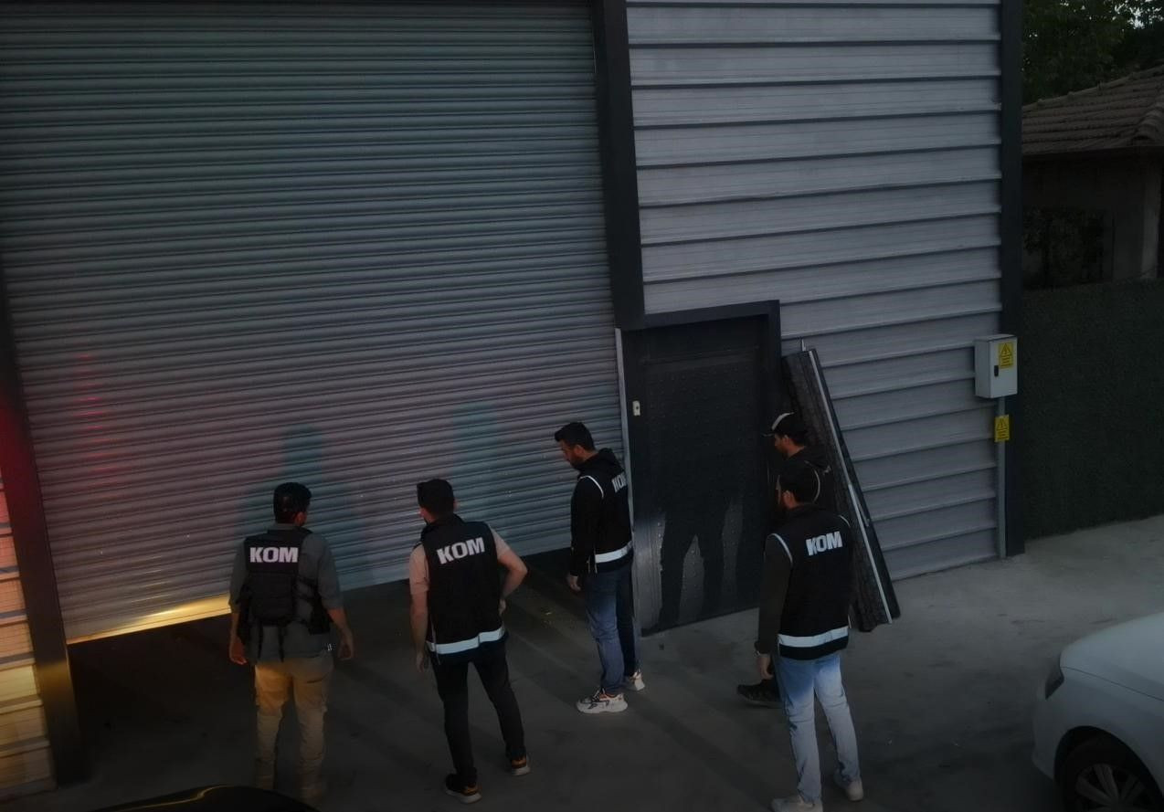 Kaçak Üretime Darbe: 8 Milyon TL Değerinde Makaron Ele Geçirildi - Sayfa 1