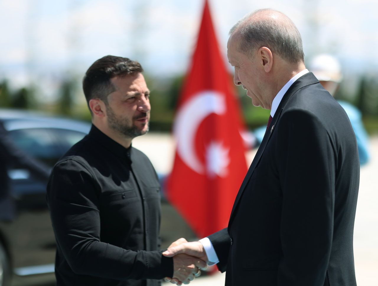 Cumhurbaşkanı Erdoğan, Ukrayna Devlet Başkanı Zelenskiy İle Görüştü - Sayfa 1