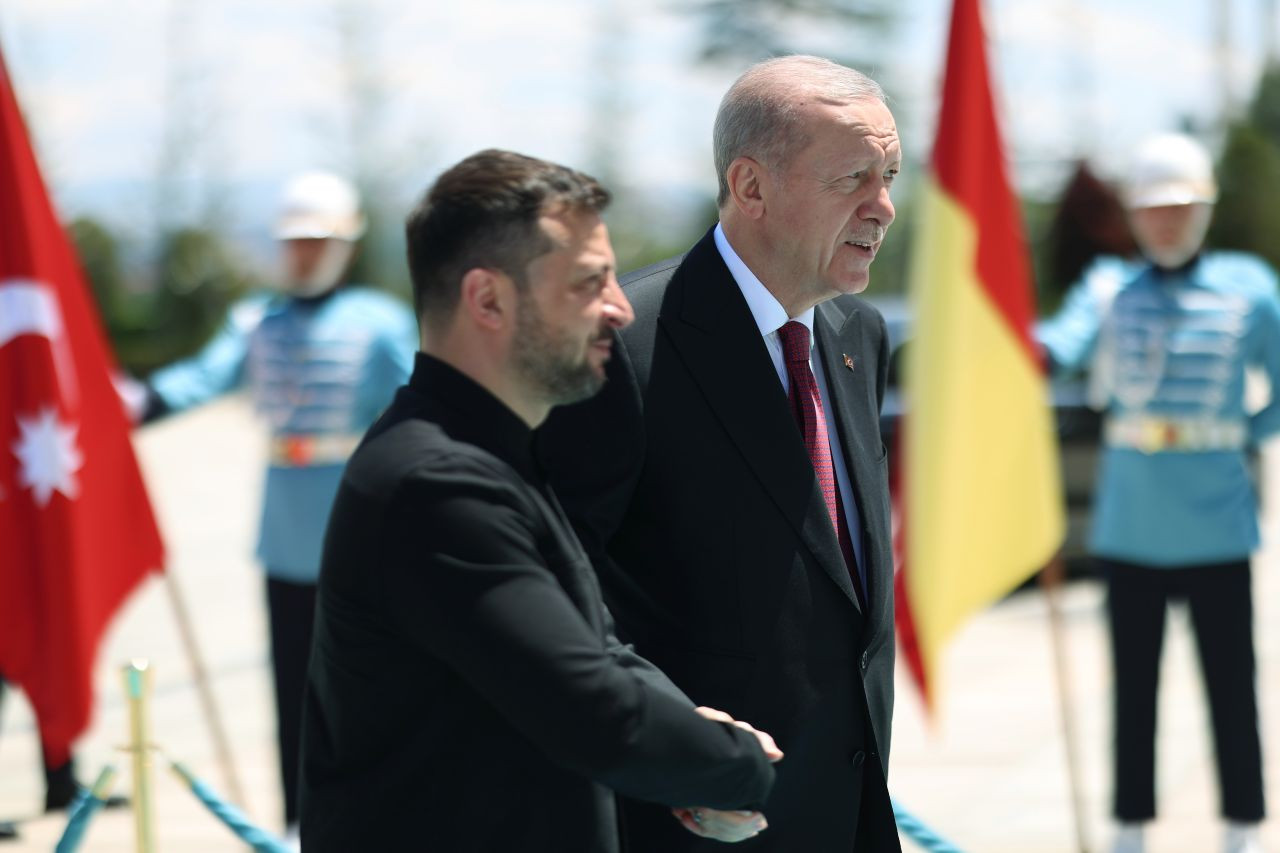 Cumhurbaşkanı Erdoğan, Ukrayna Devlet Başkanı Zelenskiy İle Görüştü - Sayfa 2