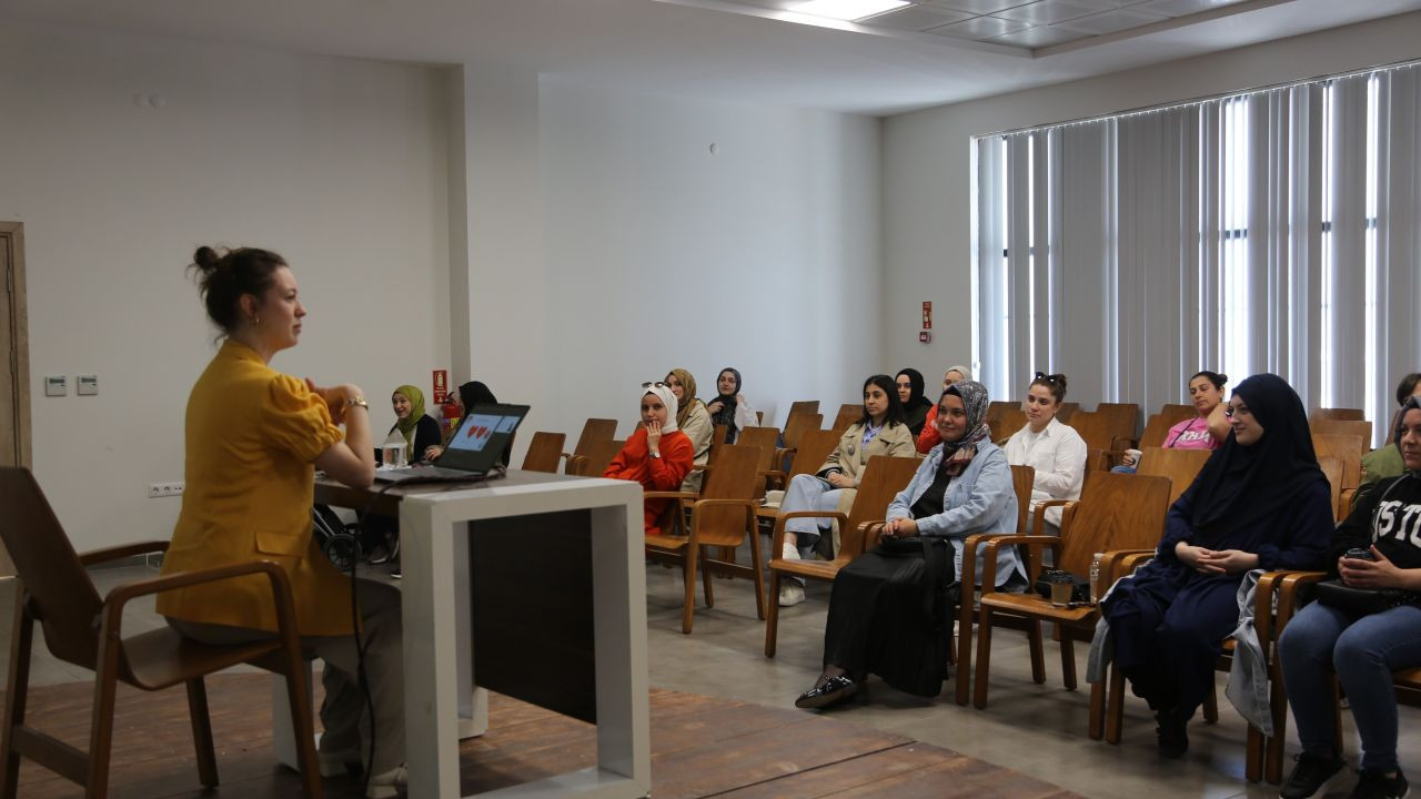 Serdivan’da Aile İçi İletişim Seminerine Yoğun İlgi - Sayfa 4