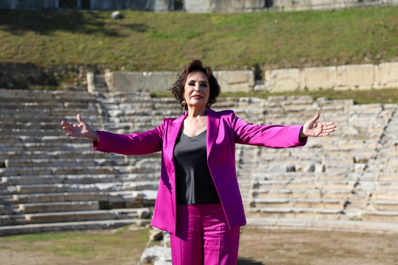 Düzce Film Festivali'nde Hülya Koçyiğit'e 'Yaşam Boyu Onur Ödülü' - Sayfa 1