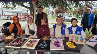 Düzce'de Kent Meydanı Spor Sahasına Döndü - Sayfa 6