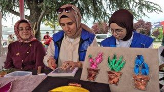 Düzce'de Kent Meydanı Spor Sahasına Döndü - Sayfa 7