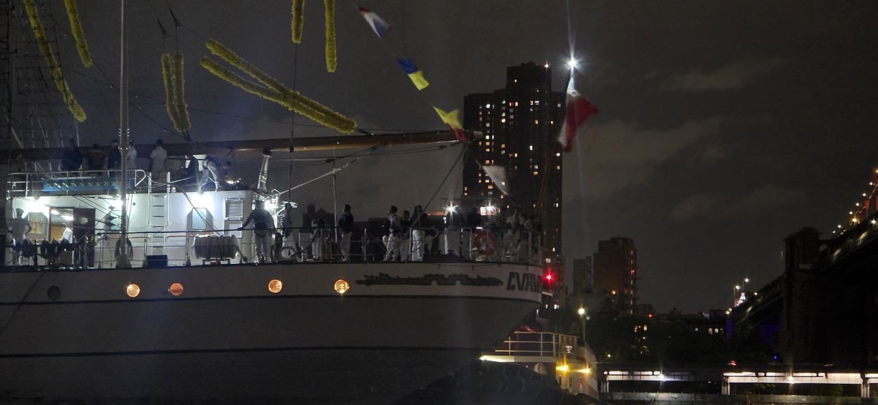 Meksika Donanması'na Ait Eğitim Gemisi Brooklyn Köprüsü'ne Çarptı: 2 Ölü, 19 Yaralı - Sayfa 2