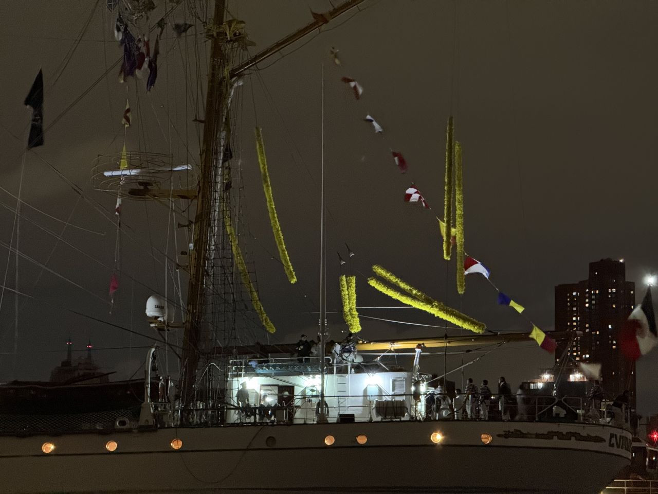 Meksika Donanması'na Ait Eğitim Gemisi Brooklyn Köprüsü'ne Çarptı: 2 Ölü, 19 Yaralı - Sayfa 8