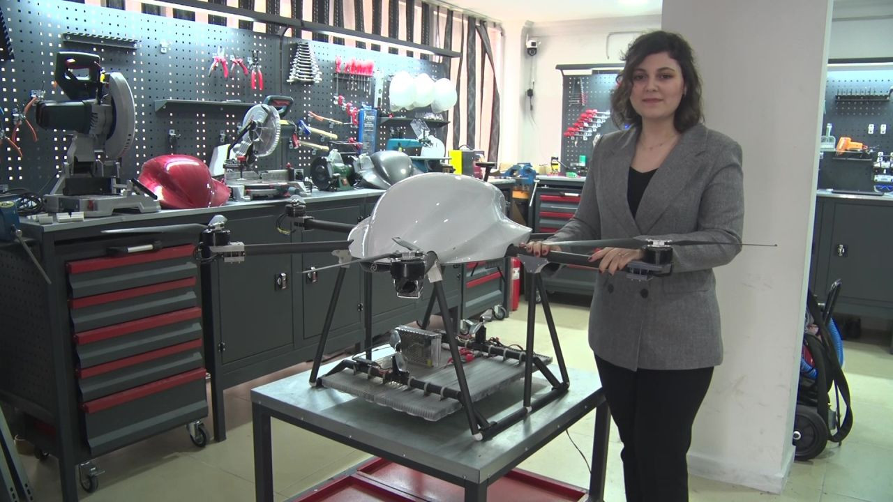 Mühendis Çiftten Çok Amaçlı Dron: Aydınlatıyor, Yıkıyor, Yangın Söndürüyor - Sayfa 3