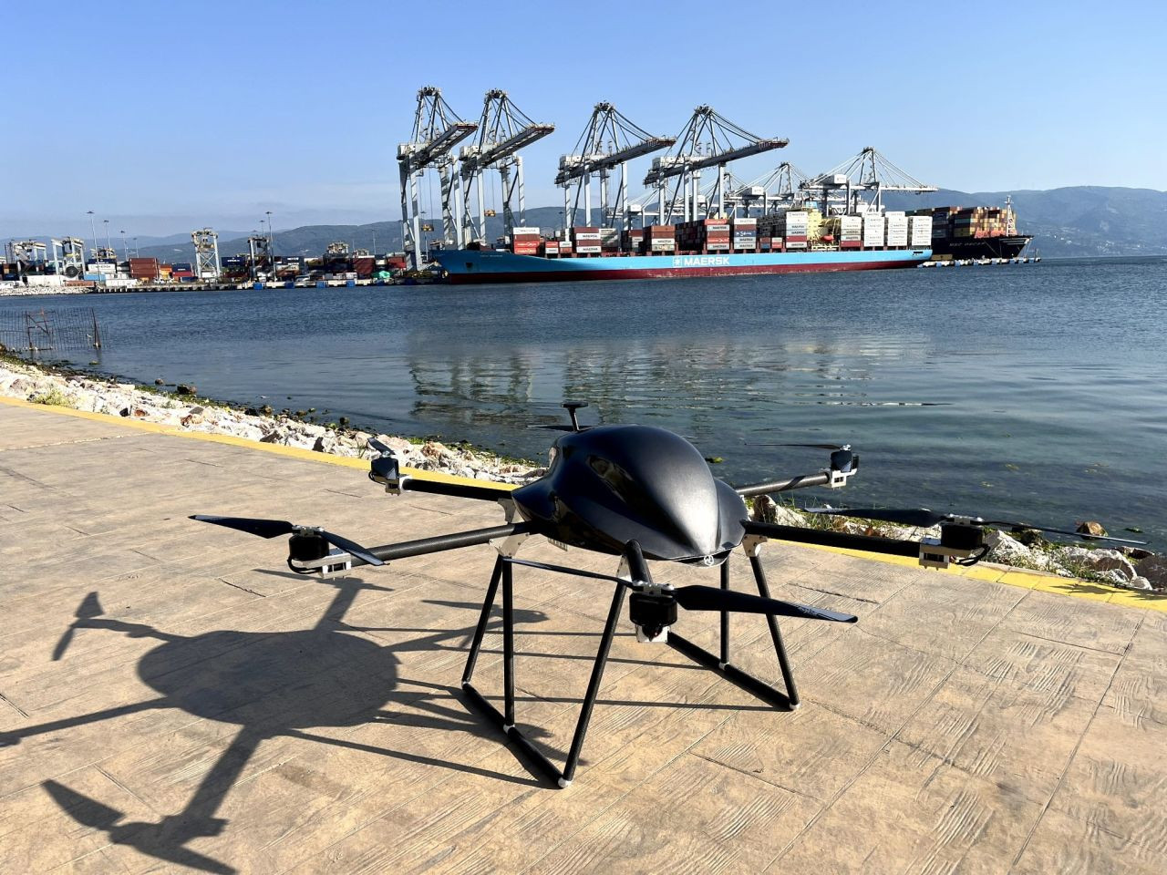 Mühendis Çiftten Çok Amaçlı Dron: Aydınlatıyor, Yıkıyor, Yangın Söndürüyor - Sayfa 4