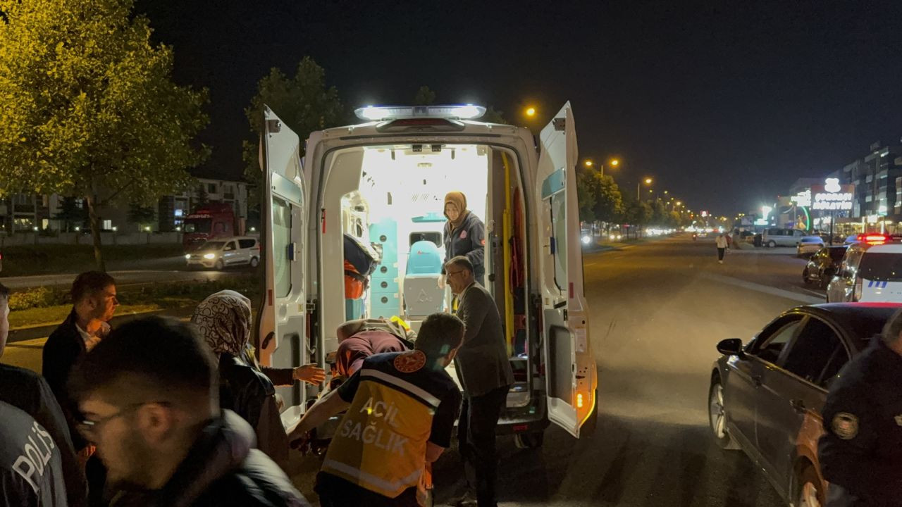 Düzce’de Otomobilin Çarpıp Kaçtığı 2 Yaya Ağır Yaralandı - Sayfa 4