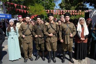 Samsun'da 19 Mayıs Kutlamaları Çelenk Sunma Töreni İle Başladı - Sayfa 3