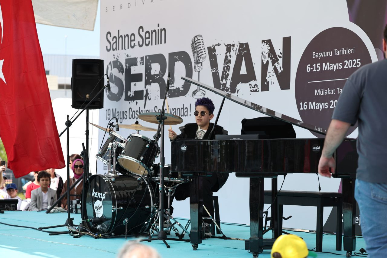 Serdivan’da 19 Mayıs Coşkuyla Kutlandı - Sayfa 7