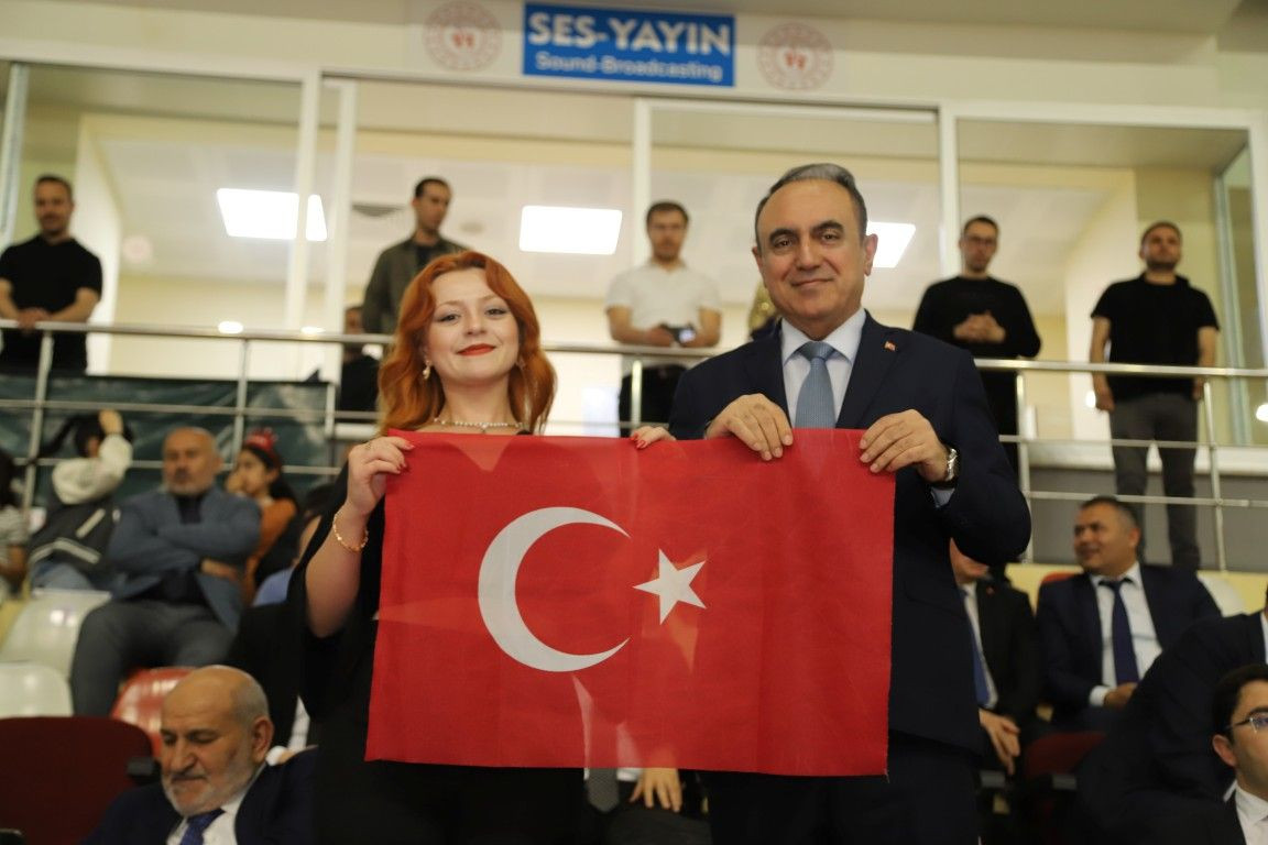 19 MAYIS HENDEK’TE COŞKUYLA KUTLANDI - Sayfa 9