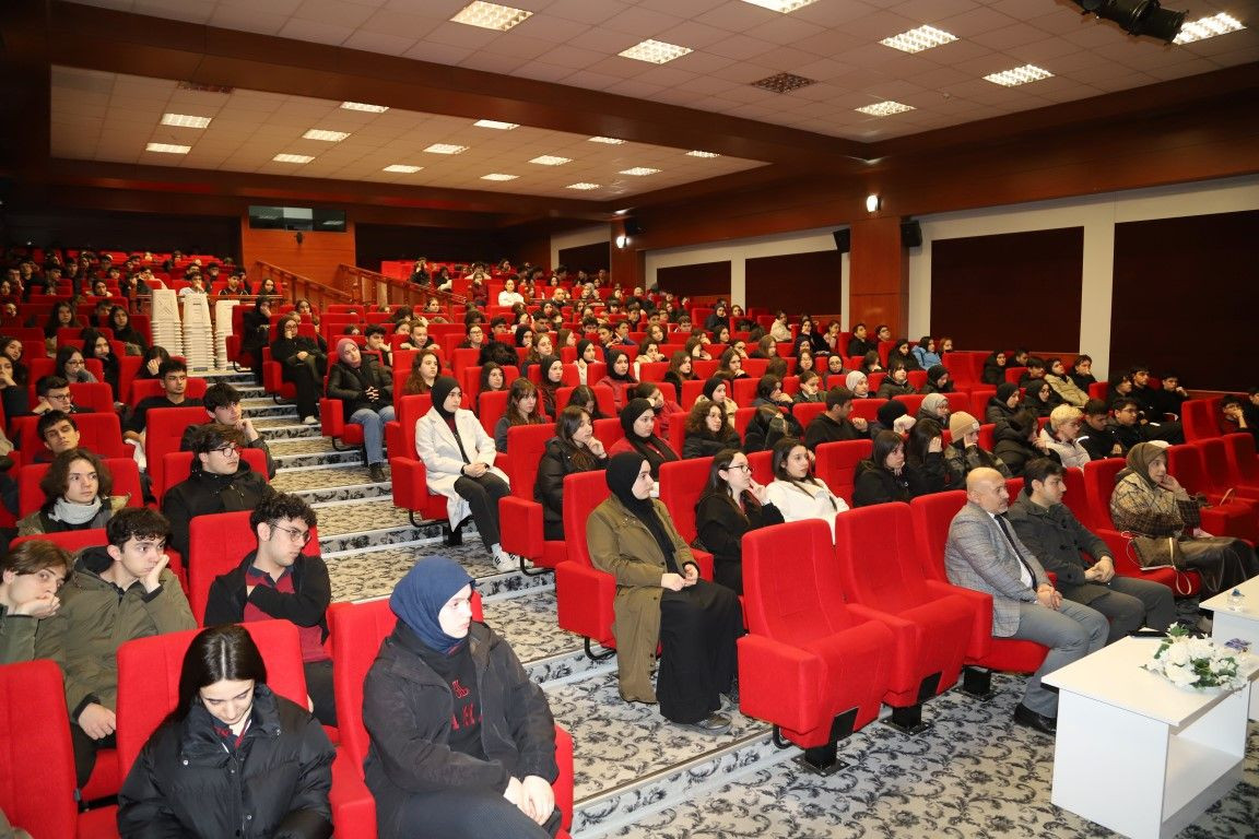 HENDEK BELEDİYESİNDEN GENÇLERİN KARİYER YOLCULUĞUNA BÜYÜK DESTEK - Sayfa 2