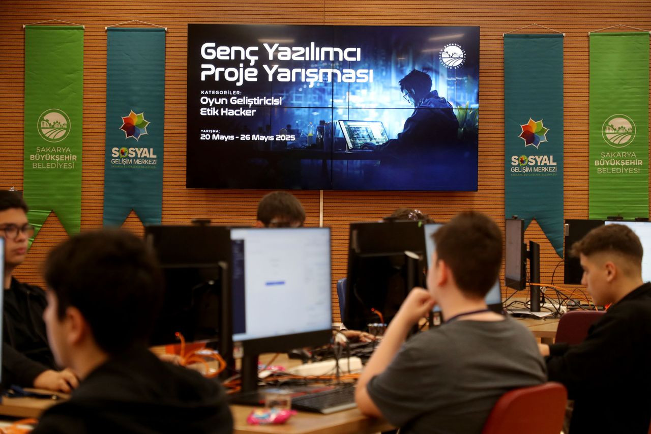 Büyükşehir’in ‘Etik Hacker’ yarışması tamamlandı: Güvenlik açıklarını bulmak için kıyasıya yarıştılarv - Sayfa 3