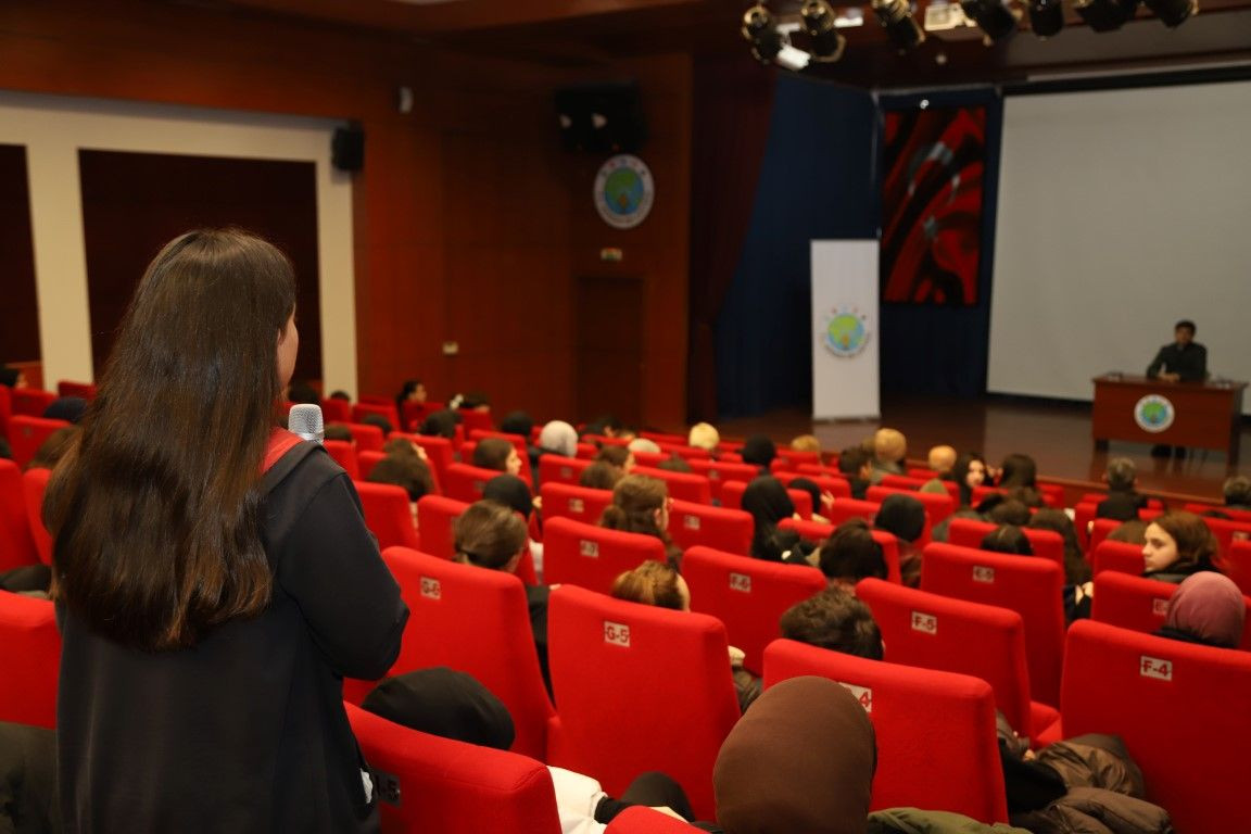 HENDEK BELEDİYESİNDEN GENÇLERİN KARİYER YOLCULUĞUNA BÜYÜK DESTEK - Sayfa 10