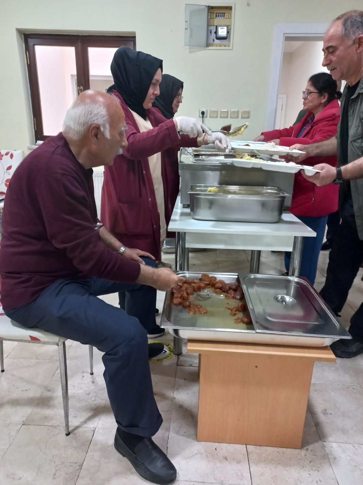 Arifiye Mezunları Ada Şafak Kolejinde Buluştular! - Sayfa 8