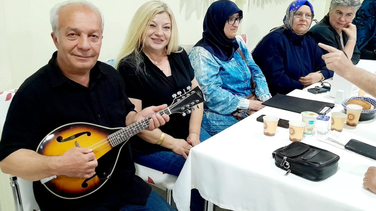 Arifiye Mezunları Ada Şafak Kolejinde Buluştular!