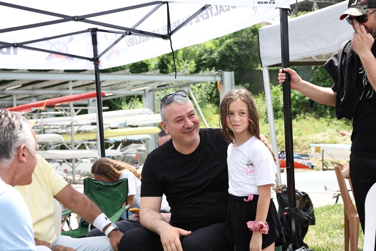 SERDİVAN’DA KÜREK SPORUNA GENÇLİK DAMGASI: 2025 GENÇLİK KÜREK KUPASI TAMAMLANDI - Sayfa 7