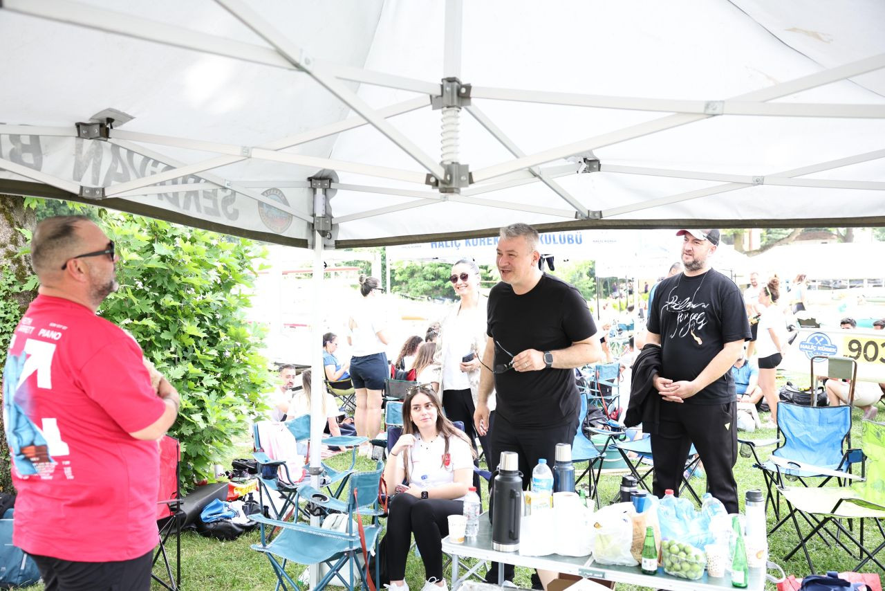 SERDİVAN’DA KÜREK SPORUNA GENÇLİK DAMGASI: 2025 GENÇLİK KÜREK KUPASI TAMAMLANDI - Sayfa 6