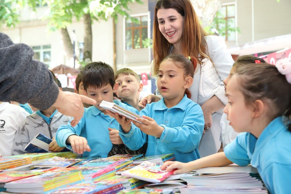 KİTAPSEVERLER HENDEK’TE KİTAP GÜNLERİ ETKİNLİĞİNDE BULUŞTU - Sayfa 3