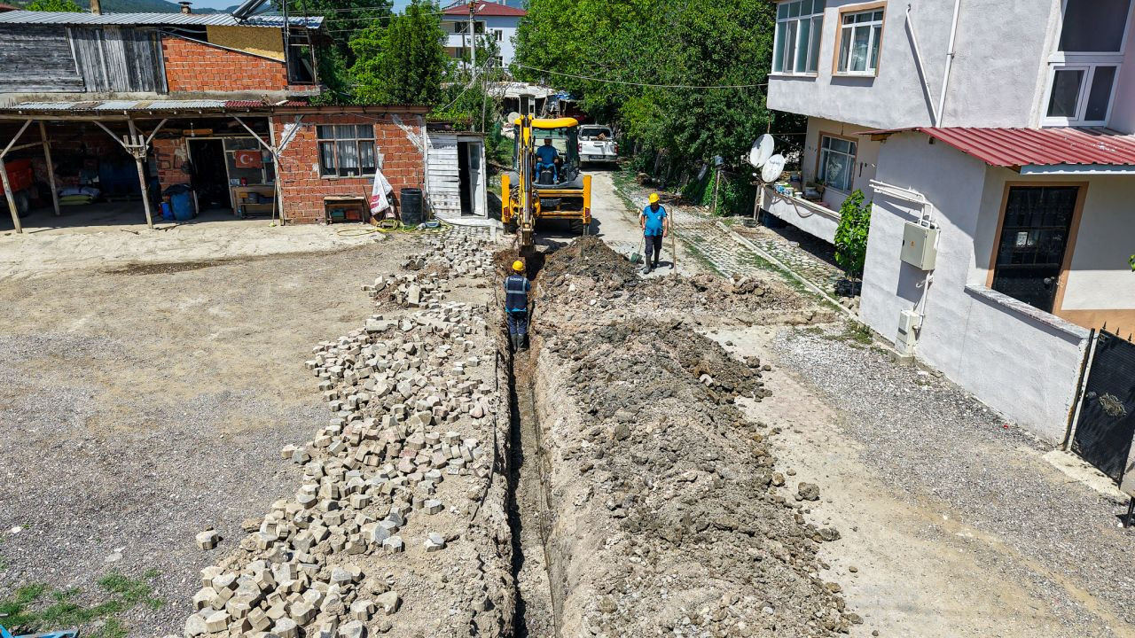 Mekece Mahallesi’nin 2 bin metrelik içme suyu hattı yenileniyor - Sayfa 2