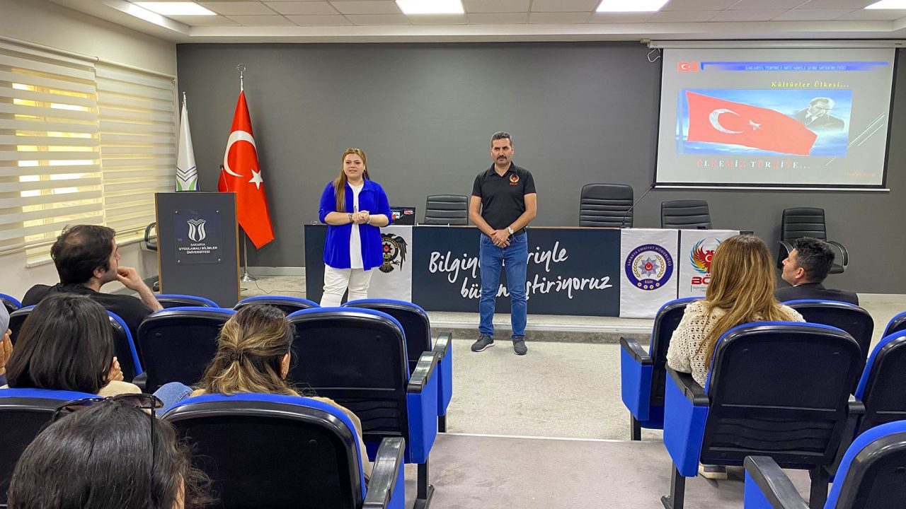 Terörle mücadelede ailenin rolü konuşuldu - Sayfa 4