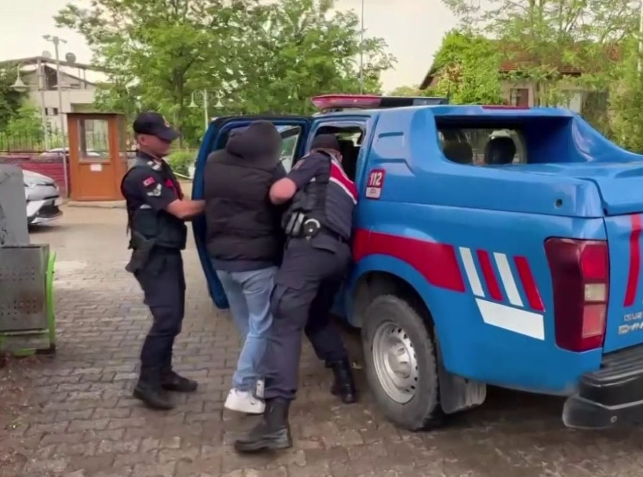 Bungalovda konaklayan 4 kişiye maskeli şahıslar kurşun yağdırdı: O anlar kamerada - Sayfa 4
