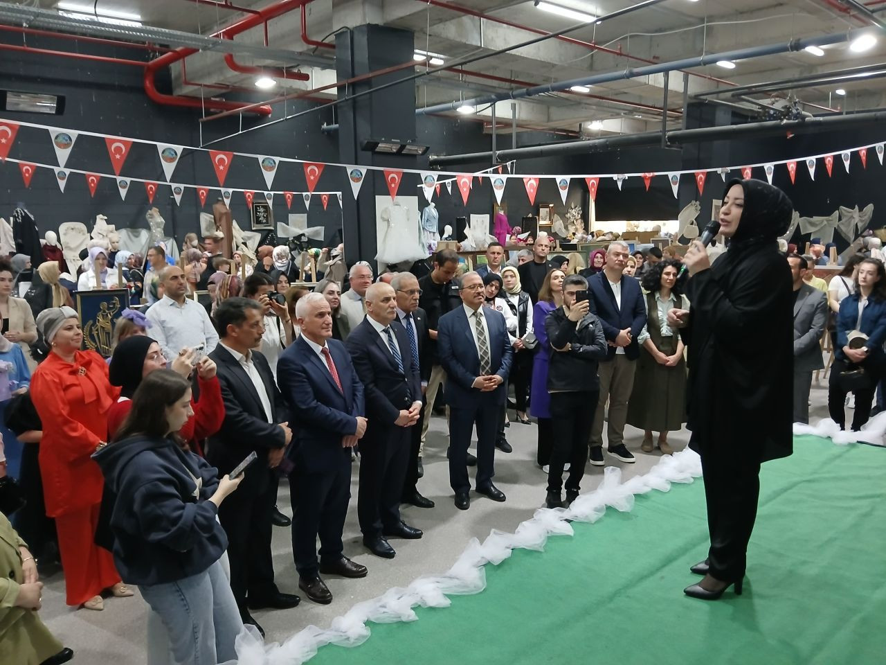 Serdivan Halk Eğitimi Merkezinden Muhteşem Yıl Sonu Sergisi - Sayfa 6