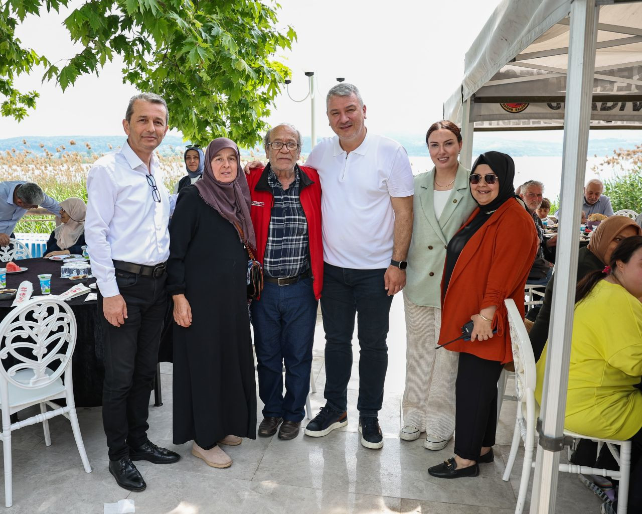 Serdivan Belediyesi’nden Yaşlılara Moral Pikniği - Sayfa 3