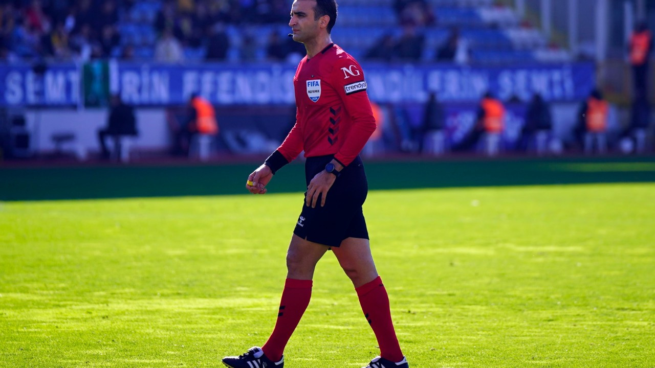 Samsunspor- Kayserispor maçını Atilla Karaoğlan yönetecek