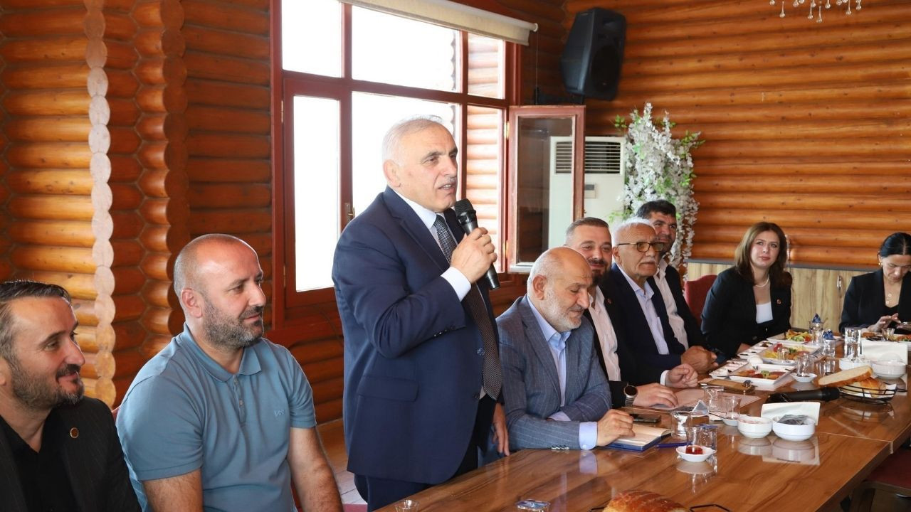BAŞKAN İRFAN PÜSKÜLLÜ, MUHTARLARLA BAYRAKTEPE’DE BİR ARAYA GELDİ - Sayfa 2