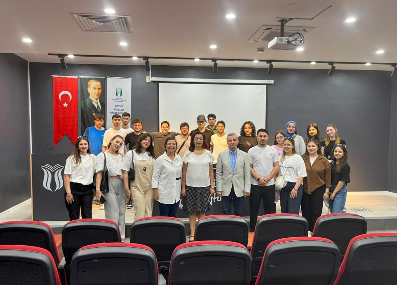 Geyve MYO’da Kariyer Zirvesi 25’ düzenlendi - Sayfa 1