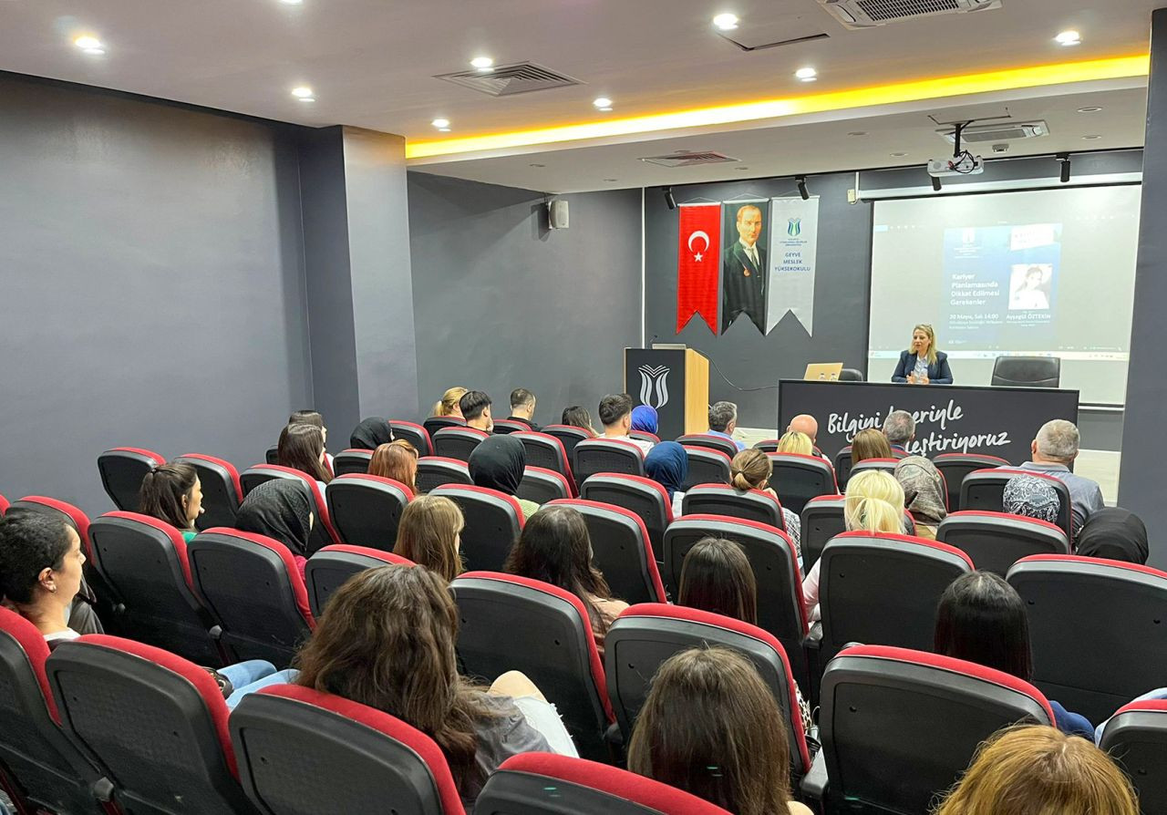 Geyve MYO’da Kariyer Zirvesi 25’ düzenlendi - Sayfa 2