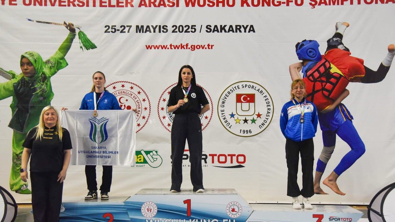 Wushu Kung-Fu’da iki gümüş madalya kazandılar
