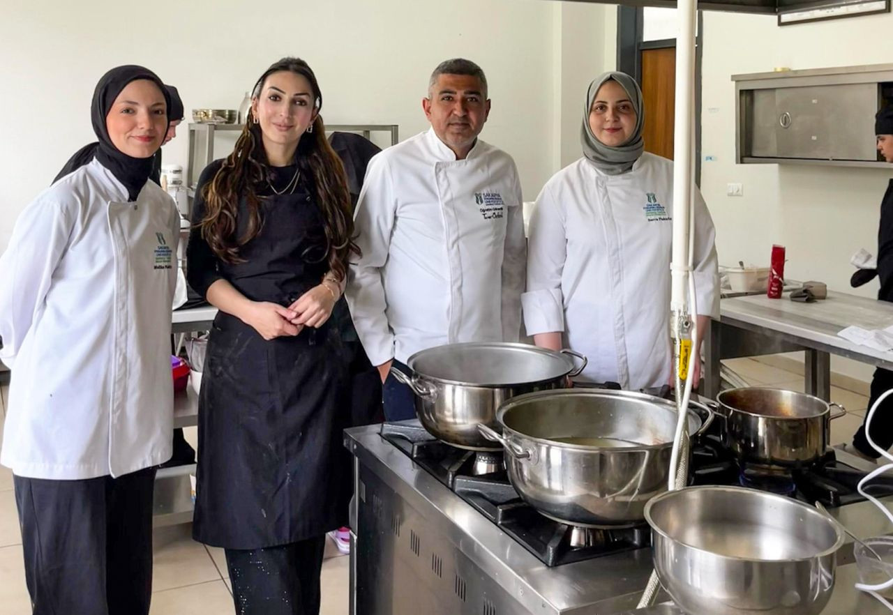 Lise öğrencilerine uygulamalı makarna eğitimi - Sayfa 1