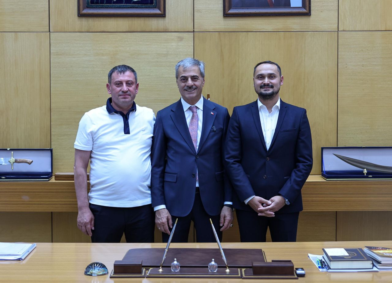 Büyükşehir’in geleneği bu bayram da bozulmadı - Sayfa 3