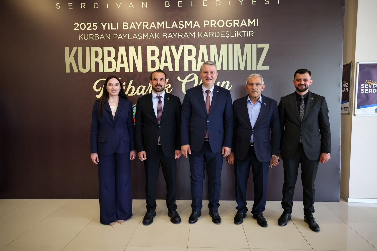 Serdivan’da Geleneksel Bayramlaşma Programına Yoğun İlgi - Sayfa 1