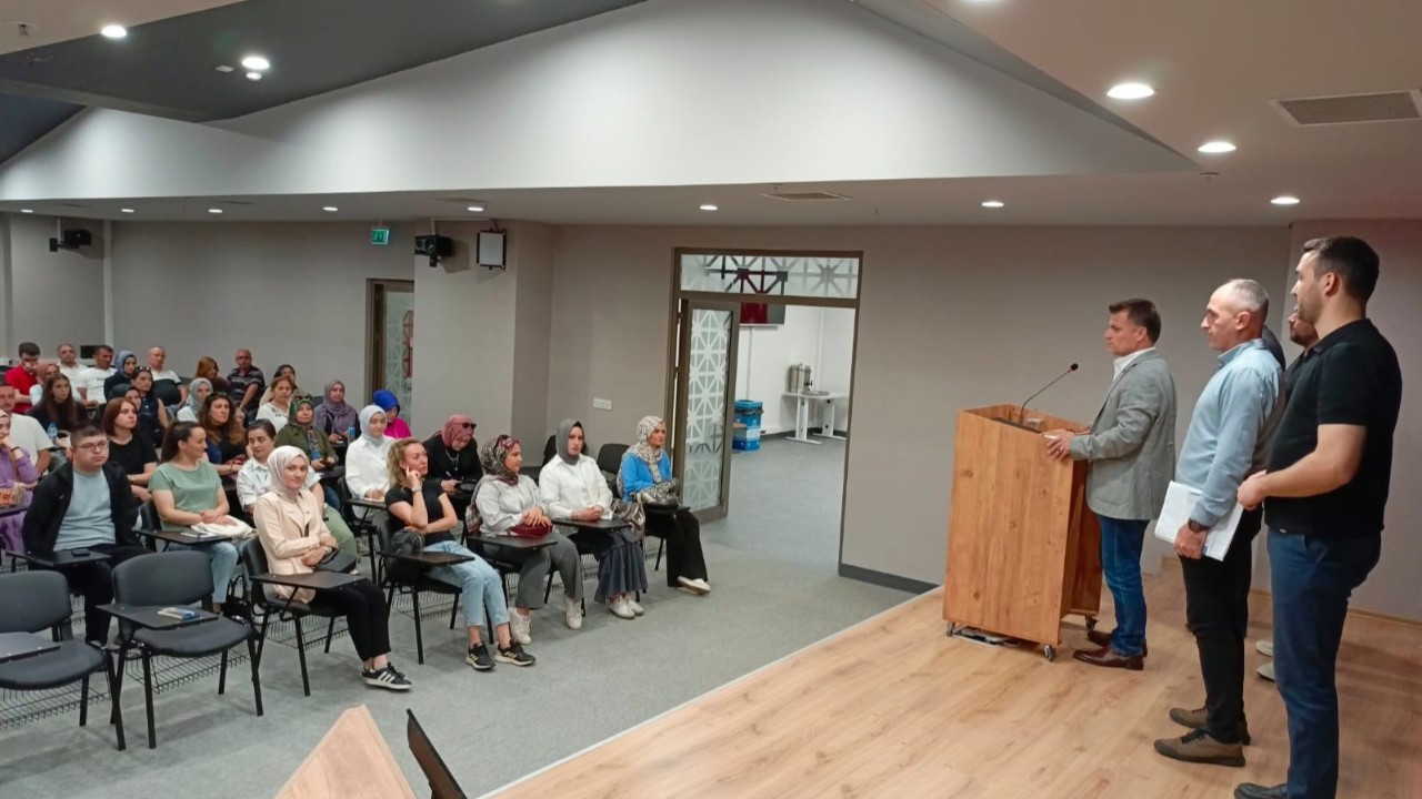 Büyükşehir’den muhtarlara personel desteği