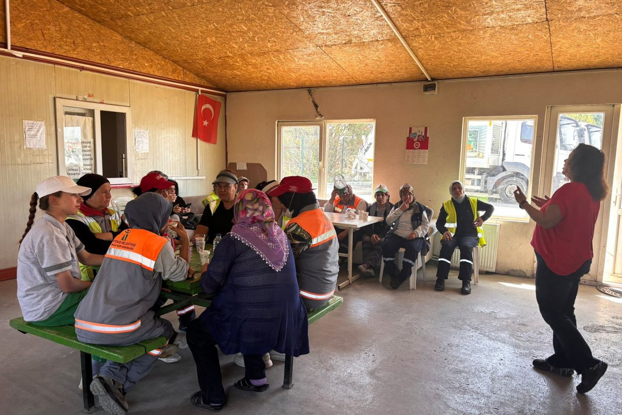 Kadınlara sağlık konusunda eğitim verildi - Sayfa 2