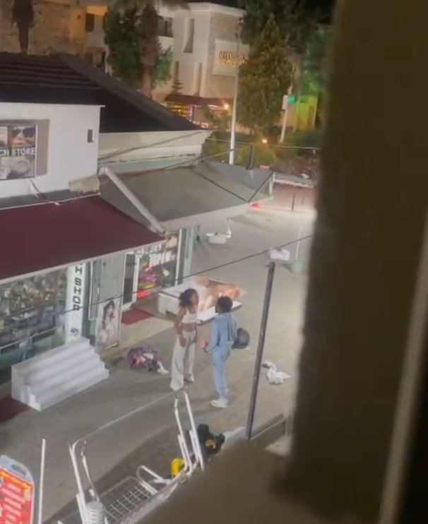 İngiliz turist kadınlar Marmaris'i birbirine kattı - Sayfa 4