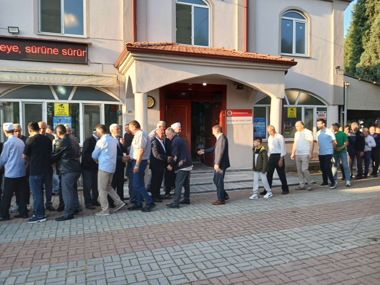 Budaklar’da Kurban Bayramı’nda Toplu Bayramlaşma - Sayfa 3