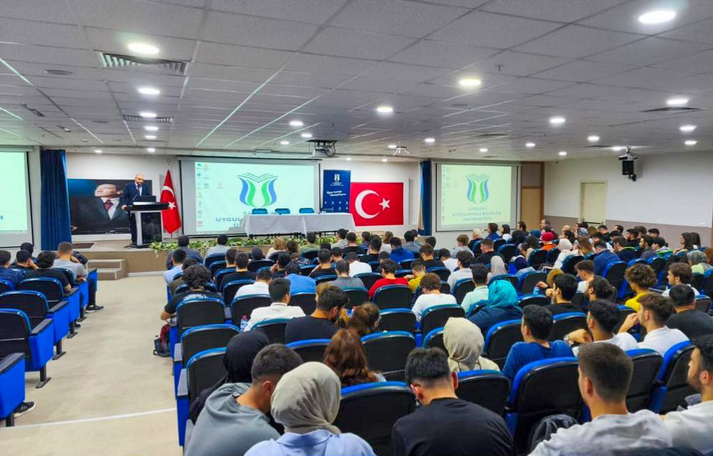 Hendek’te ‘Dijital Dönüşüm’ temalı Kariyer Zirvesi - Sayfa 2