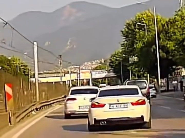 Makas atan sürücü kameraya yakalandı - Sayfa 2